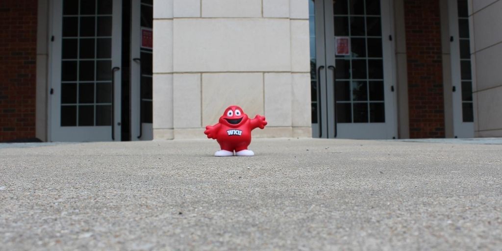 WKUCEBS's tweet photo. While 2020 will certainly be remembered for global historic events, CEBS will also reflect on some of the positives that came from this season. What did our CEBS community do this summer? Start a thread with your favorite memories here: #SummerinReview https://t.co/UAuJ8EpfUs