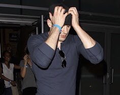 44) Chris Evans leaving a Beyoncé concert is a whole mood.