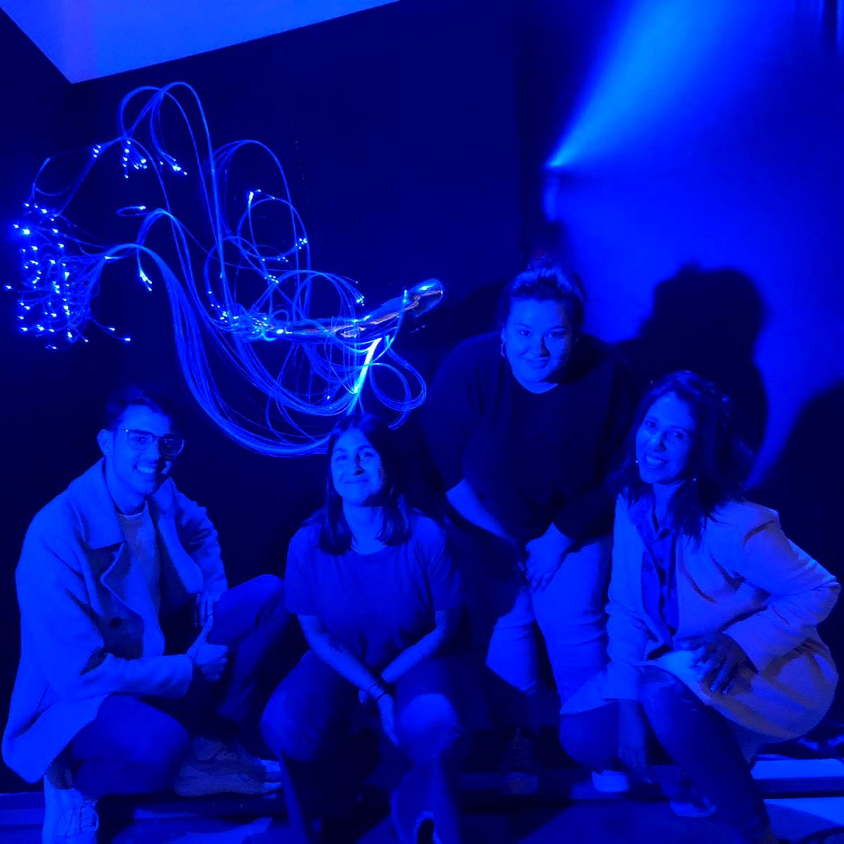 Propuesta experimental, de alumnos de Àrtidi inspirado en tres artistas y sus técnicas de trabajo.
Creado por:
@jgm_patac <a href="/luchibru/">lu[chi]bru</a> @rqueeels @aguss_dance85
 #visualmerchandising #escaparatista #designschool ⁠#retail #retaildesign #vitrinista #vitrina