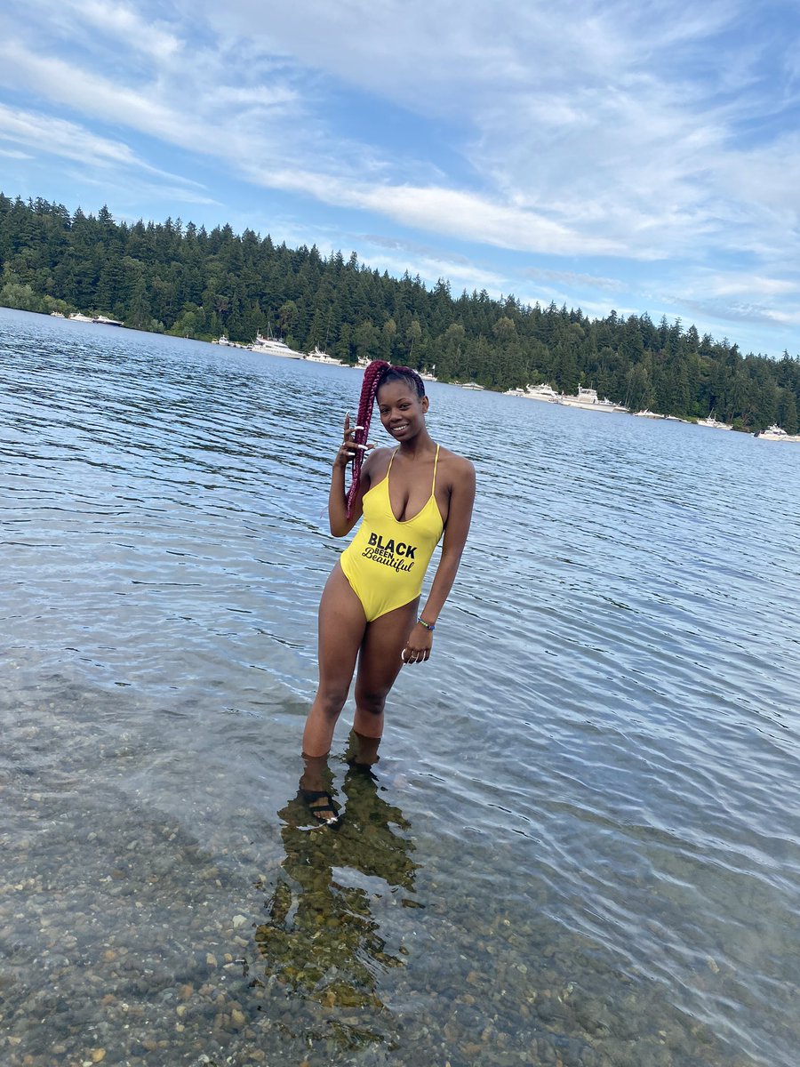 NastyNelle_'s tweet photo. Use my link in my bio to shop Black Diva swim 👙 & athletic wear ‼️‼️
“Black BEEN beautiful” in yellow ✨✨
#blackdiva #instasawitfirst #shopblackowned #SupportBlackBusiness #SupportBlackOwnedBusinesses
#natural #hotmom #bathingsuit https://t.co/F4EZejBpyA