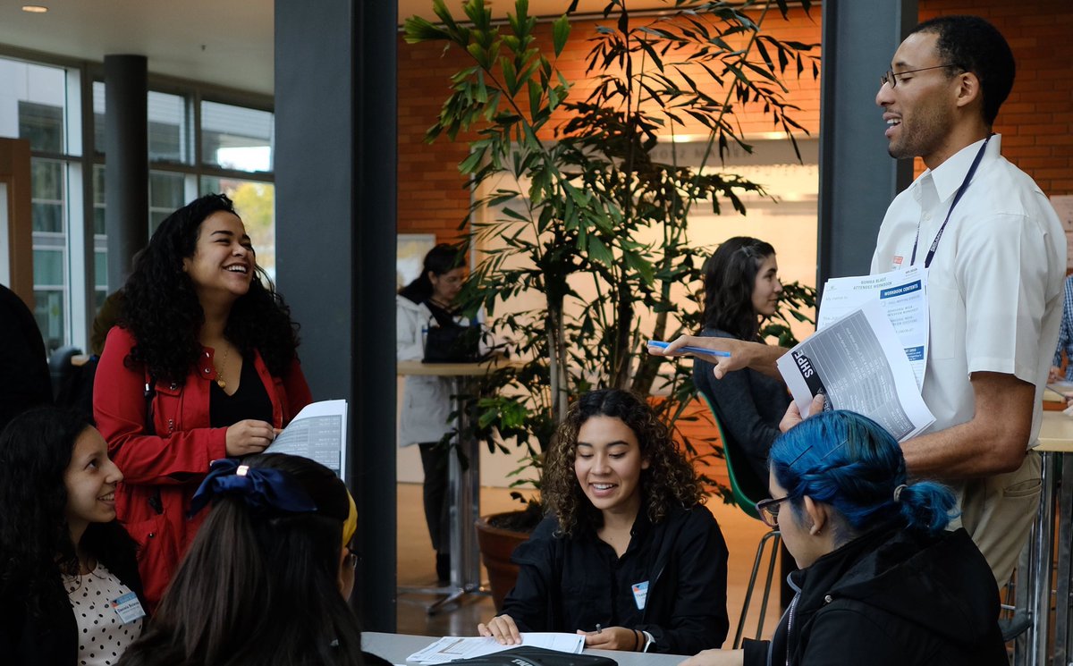 From his involvement w/ student government to his dozens of mentees <a href="/GeorgiaTechISyE/">Georgia Tech ISyE</a>, Alex Berry’s enthusiasm for collaboration left the 2017 graduate w/ a robust legacy <a href="/GeorgiaTech/">Georgia Tech</a>. Alex shares his seasoned approach to teamwork, mentoring &amp; storytelling: etd.gatech.edu/alex-berry.html