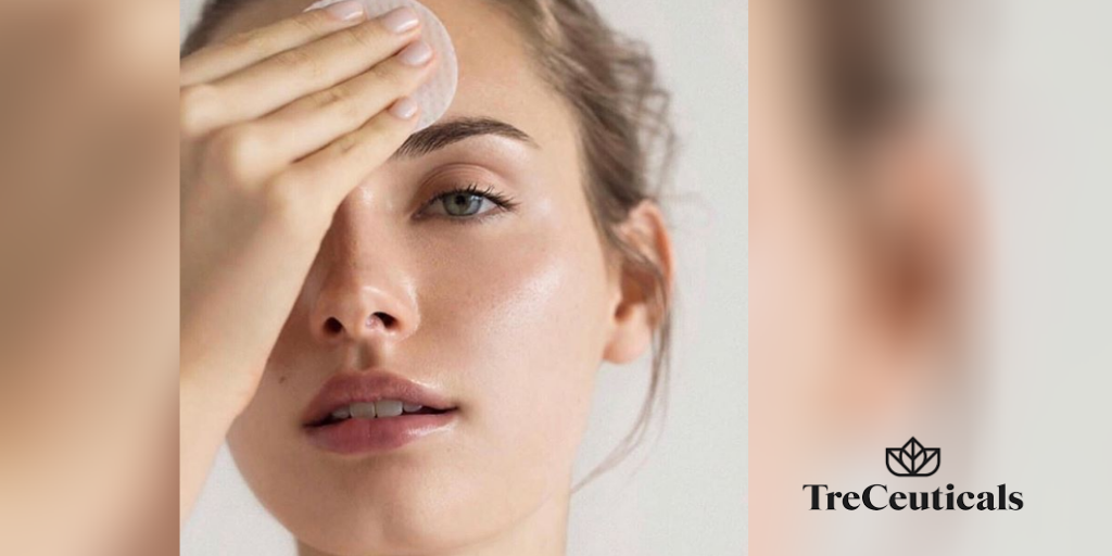 PhxPRMarketing's tweet image. It's #cleanseyourskinweek and we are excited to share the news the valley's newest skincare line, TreCeuticals, made with top-notch ingredients to get your skin glowing in days. 

#skincare #treceuticals #clients #washyourface #phoenixpr  #mediarelations