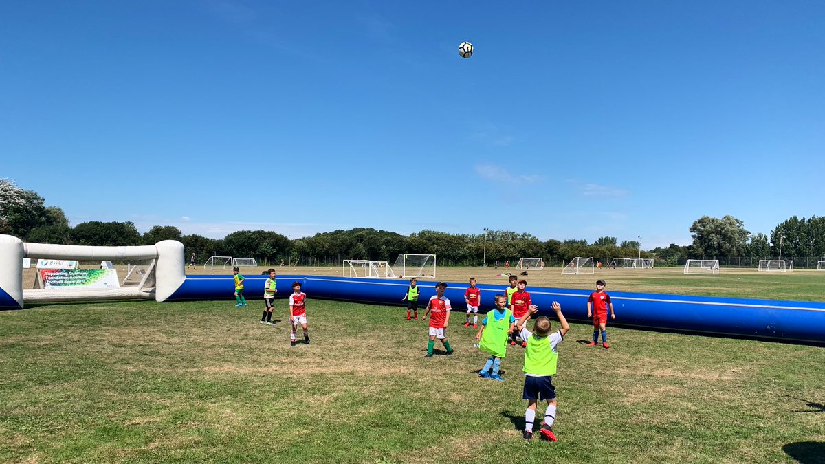 It’s been busy at the Guernsey 🇬🇬 Soccer School since the end of term! 

To find out more about Holiday Sessions, Birthday Parties, After School Courses, Goalkeeper Sessions, One to One Sessions, Footy Fit and the Skills Awards Scheme visit soccerschool.gg 

🙌🏼
