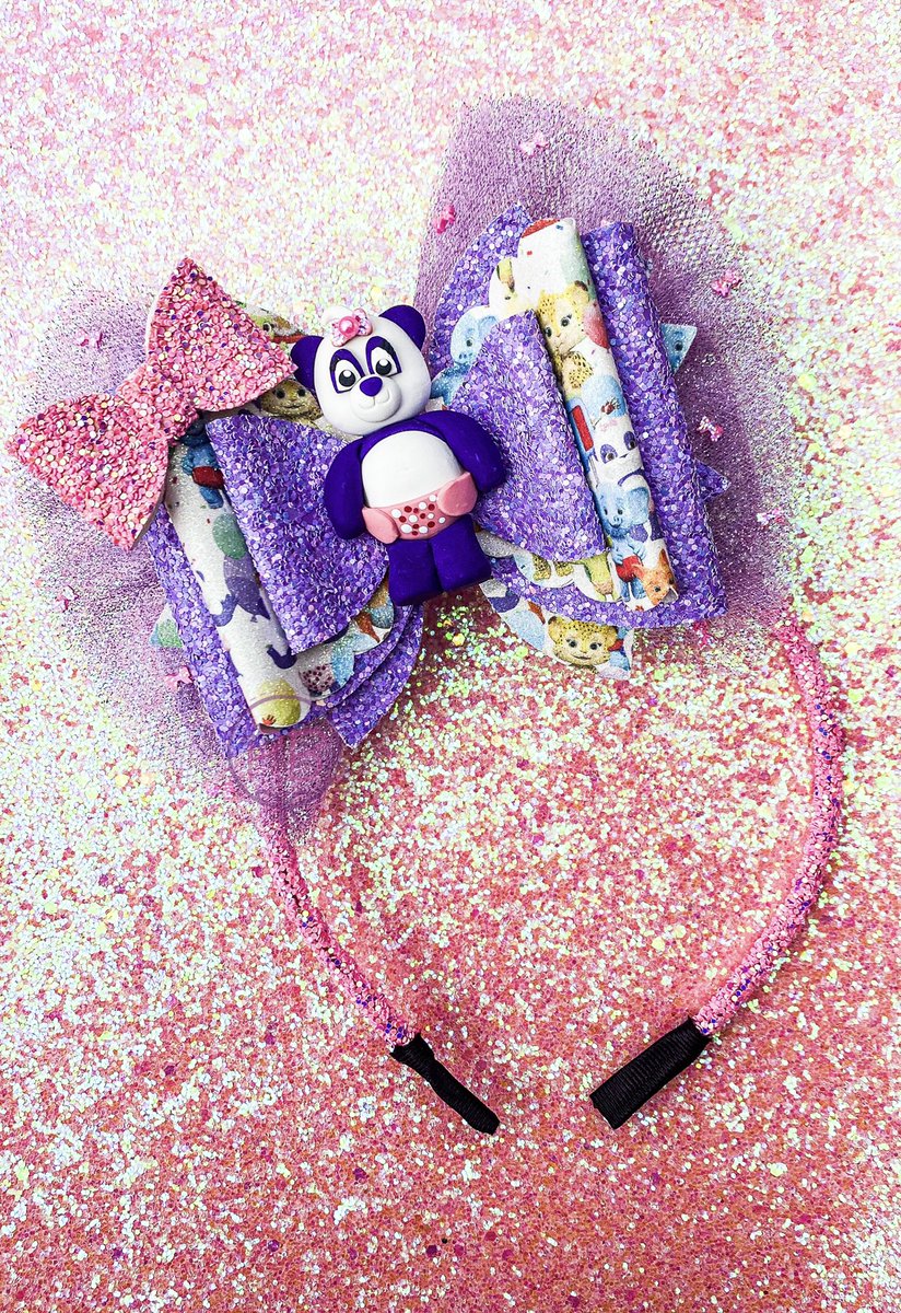 PurpleBowCo1's tweet photo. #wordparty #lulu #customhairbow https://t.co/9pbaP1OuRP