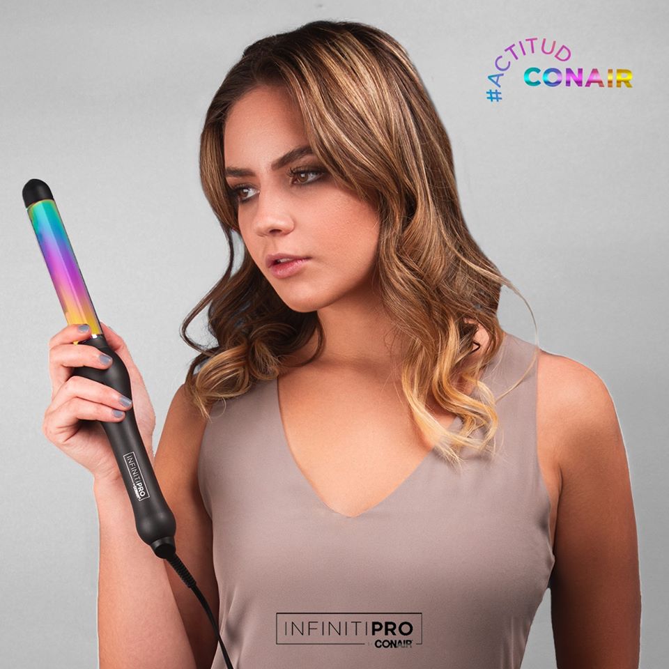 ConairLatam's tweet photo. Crea #BeachWaves u ondas definidas con el Rizador de 1” CD354 de la línea #Rainbow de #InfinitiPro 💁♀A ti, ¿qué ondas te gustan más?
#ActitudConair #Conair #ConairLatam #cabello #belleza #estilo #cuidadodelcabello #InfinitiPro #Rainbow https://t.co/oAbh5GnRYi
