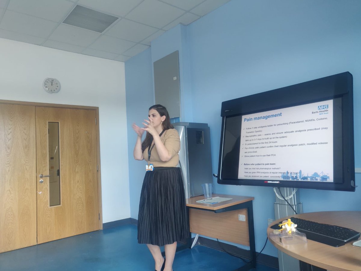 Knowledge is power... empowering our colleges @NewhamHospital to provide elective surgical care to our #spinal patients <a href="/NHSBartsHealth/">Barts Health</a> what an excellent team they have at the gateway centre... a complete pleasure to be invited in well done <a href="/Jandiramlt/">Jandira Trindade</a> for organising a fab event!