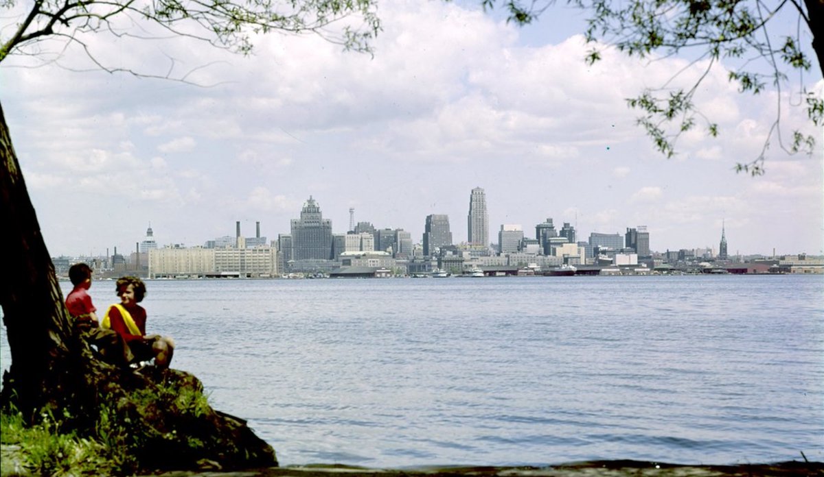 On this quiet afternoon, we are launching #WaybackWednesday ⌛ No cheating now... don't search for the image online 🙏🏼

Tell us the YEAR this photo was taken (and yes, this is #Toronto 💙)