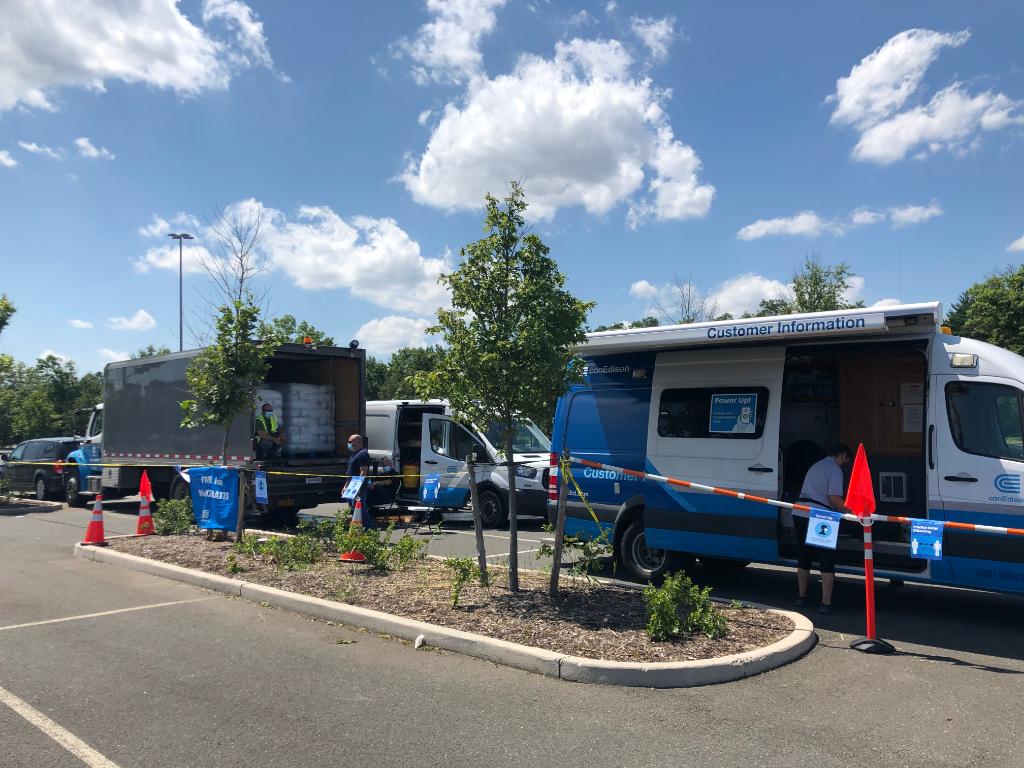 Con Edison tweet media