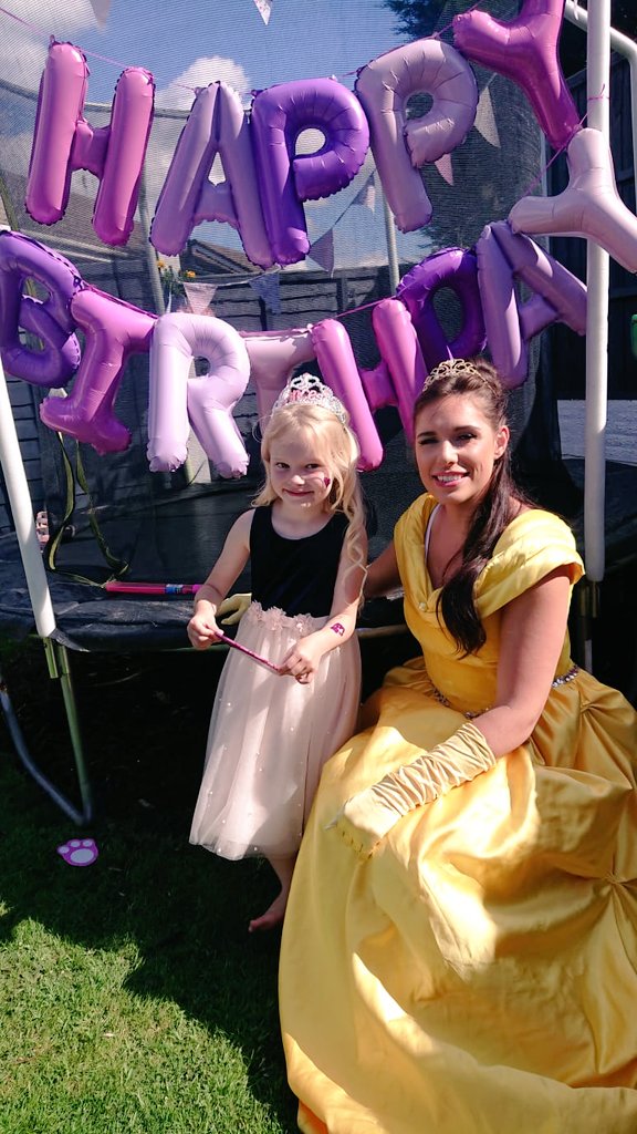 brewerton_c's tweet photo. Huge thanks to @quinnartistes for making my daughters 6th Birthday very special indeed! Great service at short notice and what a surprise to see a real life @Disney Princess! #disneyprincess #suttoncoldfield @Sutton_Chamber https://t.co/C9QbtUmWPW