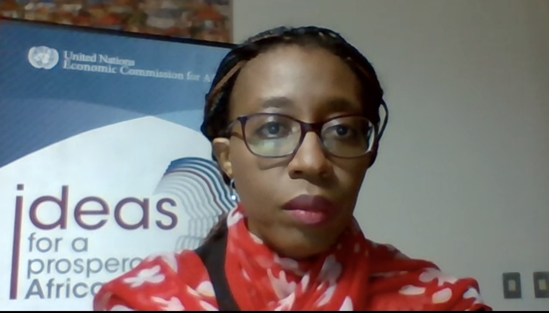 ECA_OFFICIAL's tweet photo. #Africa’s trade in the global community was 2% two decades ago.We're still at 2% despite having joined the @WTO &amp; having more countries that trade outside the continent more.Let's develop our productive capacity to transform our goods from raw commodities' @SongweVera https://t.co/vTTKW3lPxU