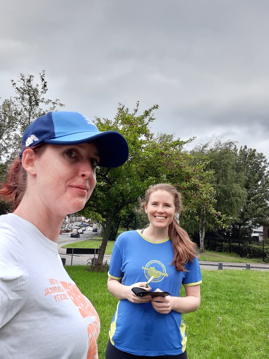 LauraJaneGraham's tweet image. #teambrum #nerdrun effort with @nanimuelbert. I was very hungry and had to keep stopping.