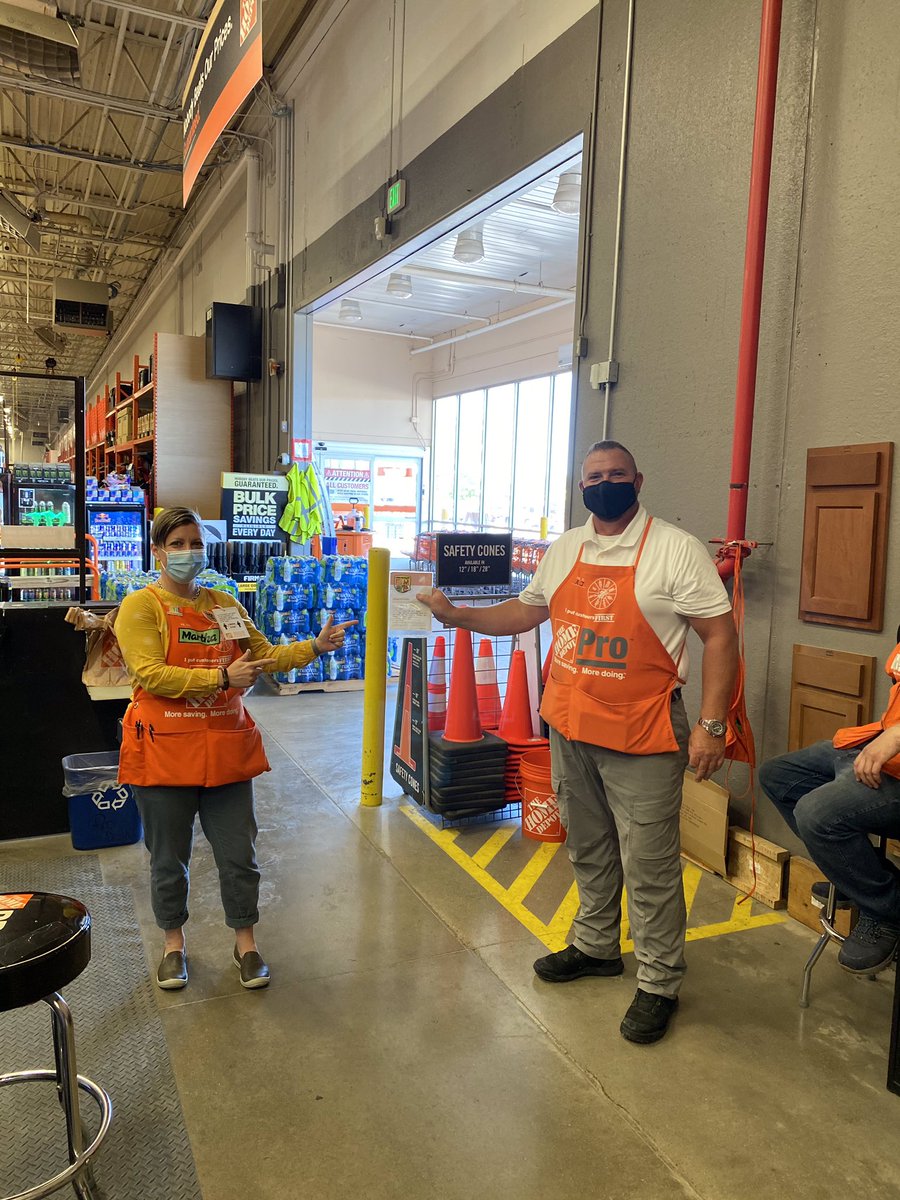 Martha Coler (@martha_coler) on Twitter photo 3867 AJ at pro getting a BIG thanks for all of his help and leadership in deliveries and curbside! Thank you! <a href="/Seana_THD/">Seana Caruso</a> @GardnerD187 <a href="/kelly_broyles/">Kelly Broyles</a> <a href="/FaulderKaty/">Katy Faulder</a> 3867 AJ at pro getting a BIG thanks for all of his help and leadership in deliveries and curbside! Thank you! <a href="/Seana_THD/">Seana Caruso</a> @GardnerD187 <a href="/kelly_broyles/">Kelly Broyles</a> <a href="/FaulderKaty/">Katy Faulder</a>