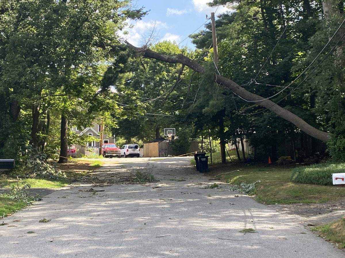 Hundreds of crews have been working across the state to restore power after Tropical Storm #Isaias caused widespread, significant damage to the electric system with fierce wind gusts.