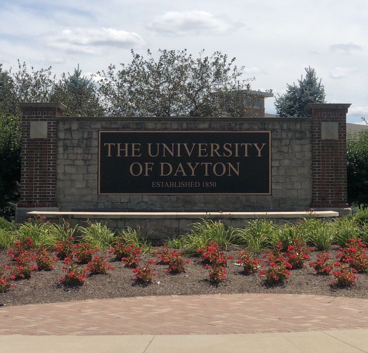 thomas__soto's tweet photo. #Committed to the University of Dayton #goflyers #flyersbaseball @ActionBaseball @Rockhardball @TravisFerrick @180_center @realtruegrind @NuclearBaseball @DonaldJBoyles https://t.co/3L7Dvd8uNP