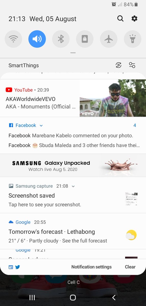 thabomthombeni3's tweet photo. Since I'm at work and #MonumentsVid notification came through, I will just run to YouTube. Be right back #Megacy... https://t.co/J7MGziZVwF