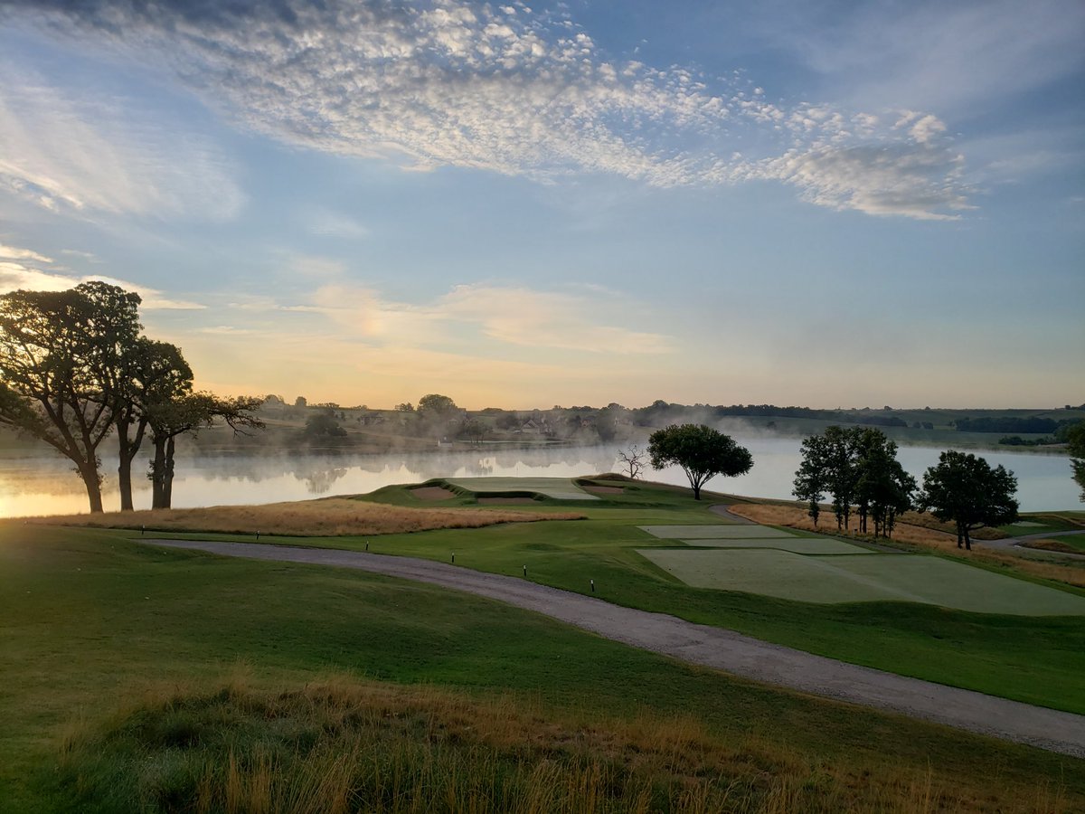 shanestark34's tweet photo. See you tomorrow. What a beauty this is. #fostercup #birdtime https://t.co/zddM1CrMcH
