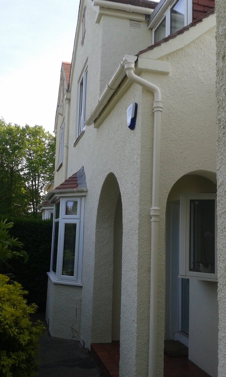 bartdecorating's tweet photo. We are delighted to say we have completed another interesting project. Most challenging task was to renovate old rusty cast iron downpipes but we got to say we did it and they all look brand new and most importantly the client was delighted too! ;) 1/3 https://t.co/uF1jY5fVnF