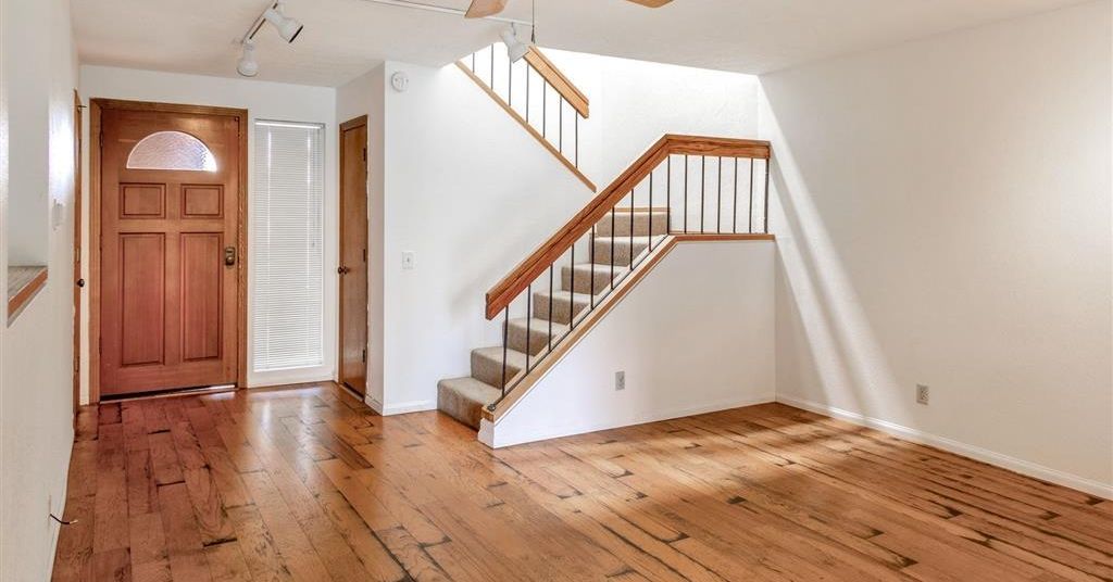 justintye's tweet photo. JUST SOLD
4012 Aguila Unit#C, Carlsbad, CA 92008
$500,000 | 2 bed | 2 bath | 1,360 sq.ft. 
Contact us at 844-339-9900 or visit us at https://t.co/6b3HSUeAJx #ActiveRealty #Actvre #realestate #carlsbad #corona #DRE01850884 #DRE01868831 https://t.co/pe70VU5i7V