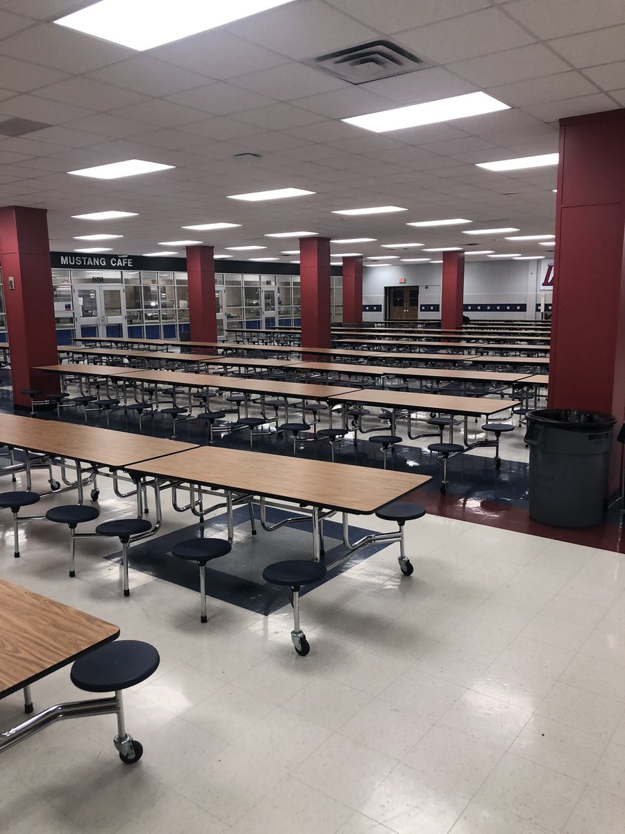 Rod_Beas's tweet photo. @TheCBreedlove Being in good physical condition and good work condition is SO different! Today I start my training to get back in work shape after months of lay off. I got in a good workout! It included classroom visits , bus duty , lunch duty , hall duty , and an ARD meeting! #readyforkids https://t.co/dBYSUcYppX
