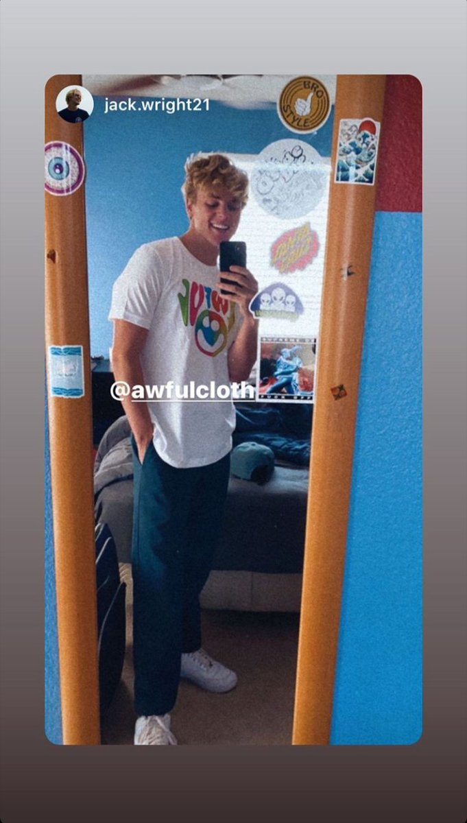 📷|| awfulcloth via InstaStories.