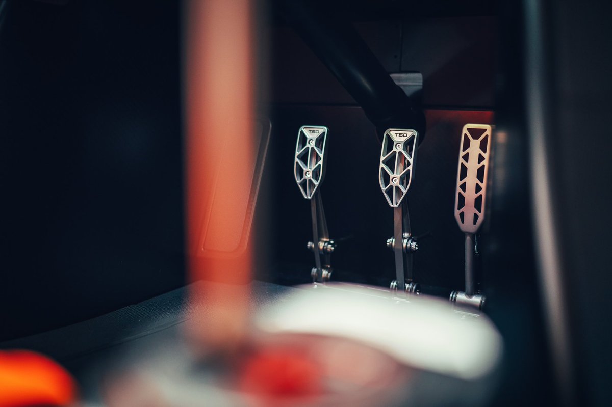 T.50 - engineering art, weighing only 986kg!

#drivingperfection #t50 #t50supercar #gordonmurray #gordonmurrayautomotive #art #design #driving #supercar #supercars #gma #british #beauty #fancar