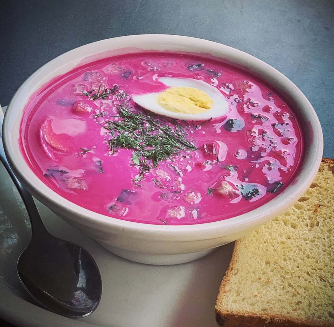 VeselkaEssex's tweet photo. Cold Borscht, Hot Summer. No sweat.
Pickup or delivery through @shopmercato 👌🏼
#veselkaessex #borscht #coldborscht #summerborscht #themarketline #lowereastnyc #lowereastsidenyc #challah #traditionalborscht #Repost from @nickvessex https://t.co/6j3pIMdXZM