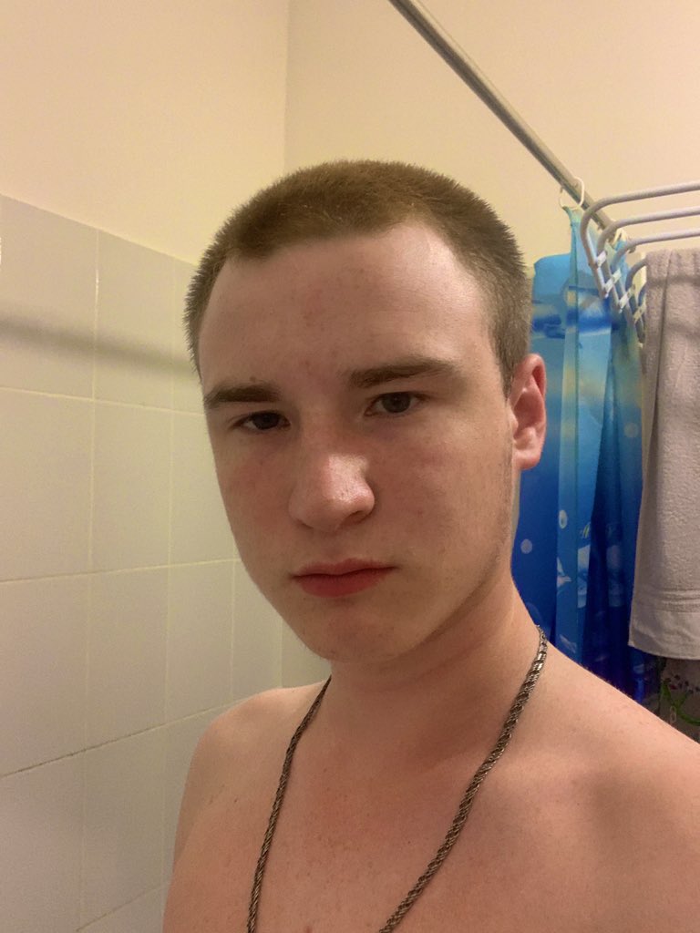 Nikitosik45 tweet picture