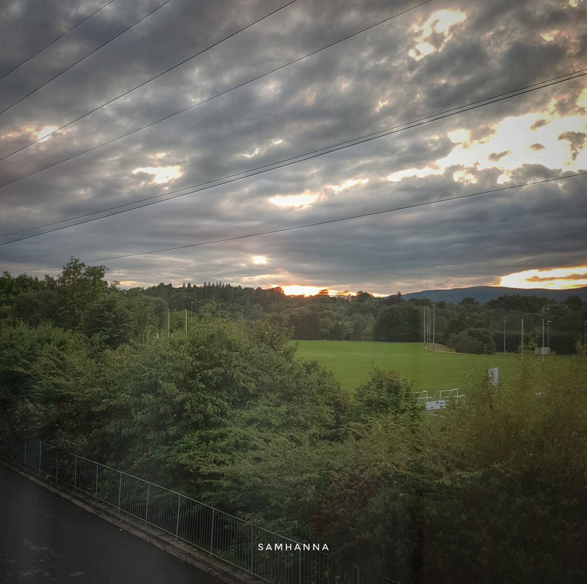 NICelebrant's tweet photo. Sunset from my hotel bedroom @VisitBelfast @CrownePlazaBEL @WeatherCee @newslineweather @DiscoverNI @barrabest @angie_weather https://t.co/wpZupcTvkk