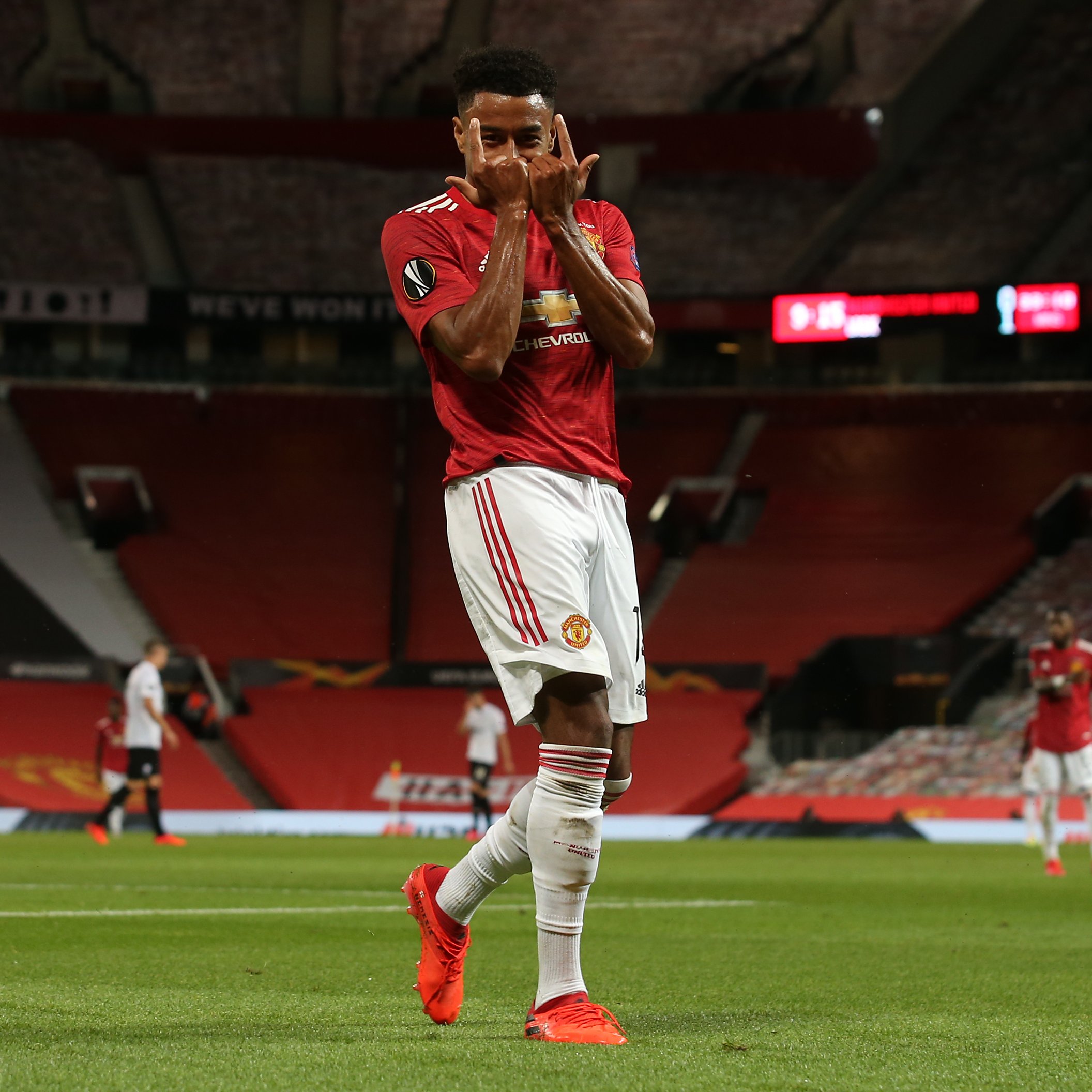 Jesse lingard boots 2018 hot sale