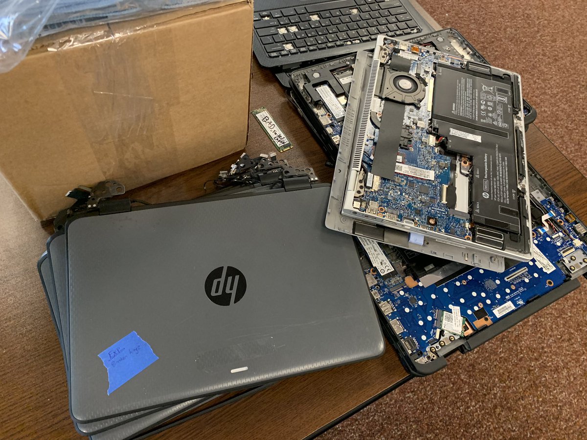 FormerlyTekNick's tweet image. A day in the life of tech people...
#cbtech #cbsdtech