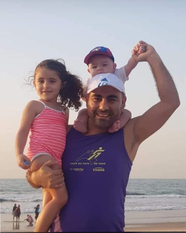 samah_abbs's tweet photo. خيي انصاب بالكورونا بأفريقا إجا يتعالج ببلدو بعد ما كان وضعه دقيق مبارح وضعه كان سوبر ممتاز بعدلو ١٠٪بيخلص علاج وبيخلص من الكورونا
مبارح خسرنا من الإنفجار اللي صار بسبب الأضرار اللي طالت مستشفى الروم
خيي برقبة كل الفاسدين انشالله بتبتلو بولادكن وبتدوقوا اللوعة
#الشهيد_محمد_عباس https://t.co/EvTVFHO1zf