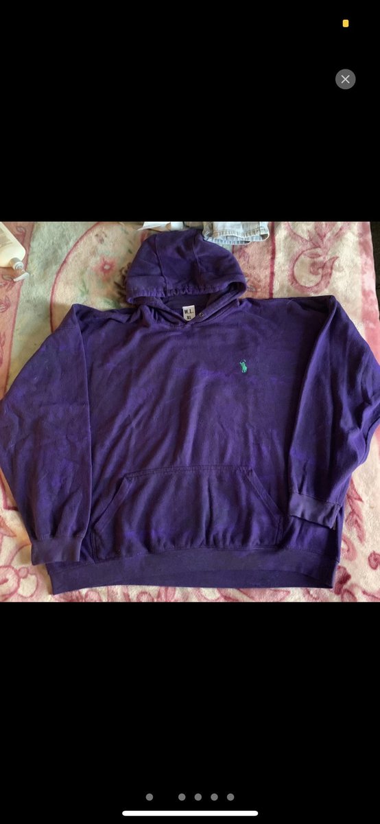 sockjig's tweet photo. Warren Lotas clothing: what he advertises vs what you get. No camo print and hoodie already frayed. Not my pics, but have seen a few people have the same issue. https://t.co/pO2dU6FK7P