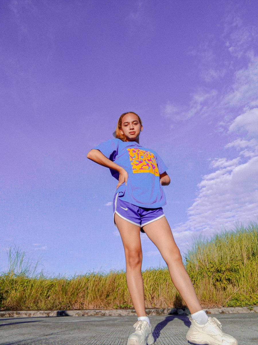 likeebitch's tweet image. 💜✨