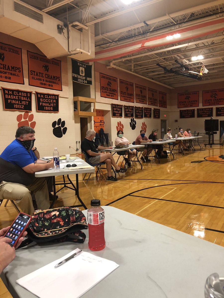 Lisbon Regional School Board voted to hold orientation the week of Aug 31 followed by two weeks hybrid classes and full face to face starting Sept 21! 😊#SAU35 #LisbonNH #LymanNH #Panthers