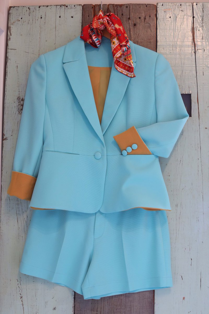 831MINHLE's tweet photo. Custom Design summer suits @831MINHLE 🦋💙🦋 check out https://t.co/jlIQalZpPo https://t.co/KyClkRXA9s