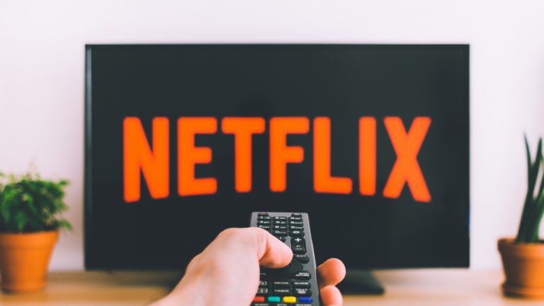 PRODU's tweet photo. Netflix (@netflix) tiene aproximadamente el 80% del mercado en Latinoamérica: Carlos Blanco de Dataxis. 🌎💻 https://t.co/3Ne29bRyf4 https://t.co/mK092zLPxR