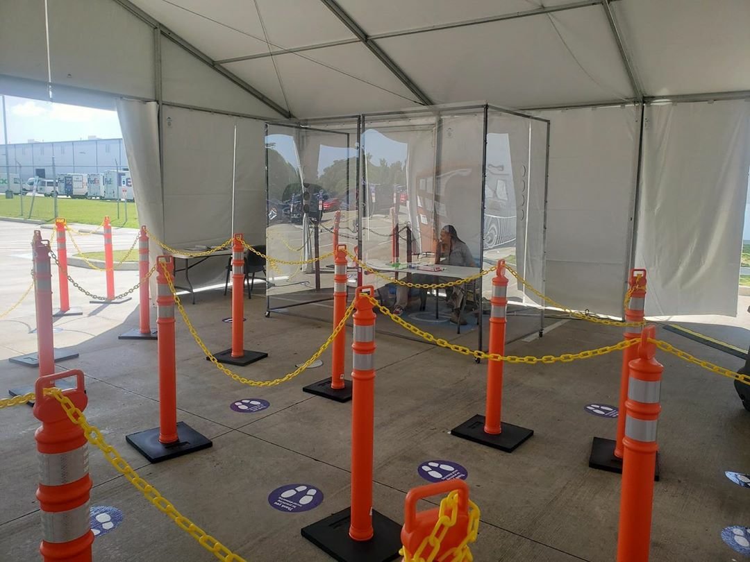 LosbergerUS's tweet photo. One 9m x 12m P8 Losberger De Boer for your afternoon scroll 🏥
.
🧰: @tentcohouston

#testingsite #tentrental #p8 #losbergerdeboer #losberger #tents #eventprofs #tentpros #tentmanufacturers #houston https://t.co/04gre7jTtJ