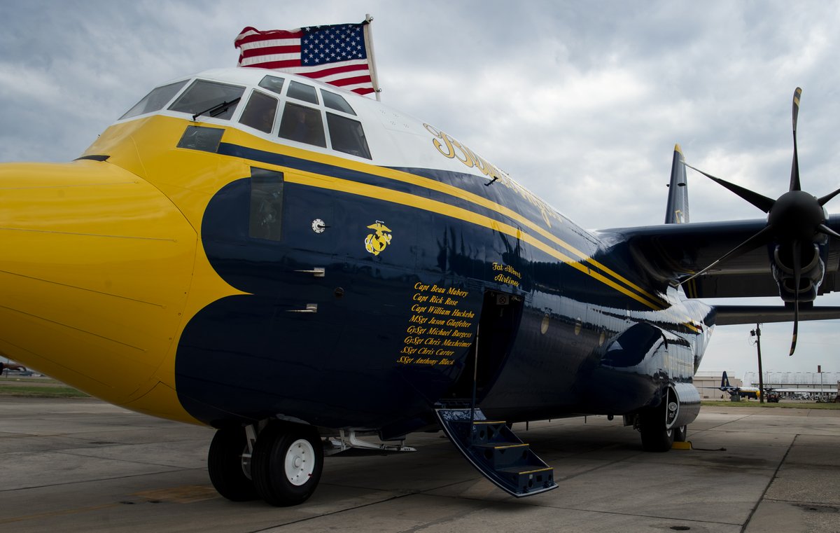 BlueAngels's tweet photo. #BAFans your C-130 pilots and crew have arrived at NAS JRB Fort Worth! The team will now complete scheduled maintenance on the aircraft, prior to returning home to Pensacola, Florida!

#BlueAngels #USMC #SemperFi #USNavy #ForgedByTheSea https://t.co/0Mthk5kc3V