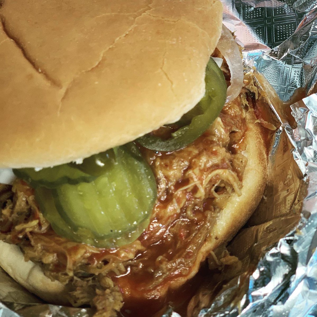TBSOK_HOUSTON's tweet photo. Excuse the oinks... I’m just a pulled pork sandwich working on my angles! 📸 📷 🎥 #wegotallthesmoke💨 #pulledpork #servingmeat #houstonbbq #houstonbarbecue #houstonfoodtrucks #houstonrestaurants #houstonblackrestaurants #houstonblackownedbusiness #blackownedbusiness #smokedout https://t.co/QrmiFz1itu