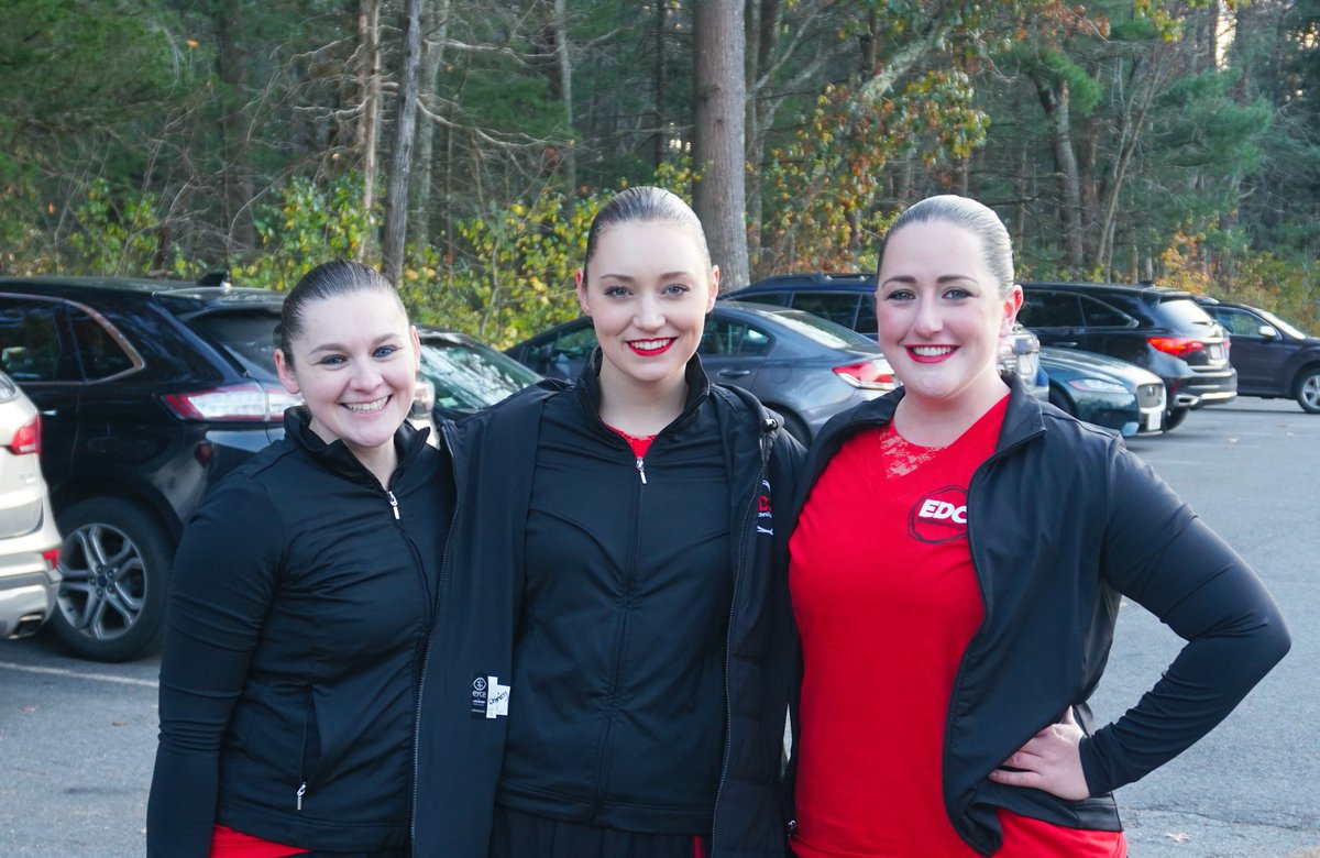 Who else misses a good outdoor warmup before skating together? 

We're excited to support the outdoor programming that Youth Enrichment Services offers. Come join us for trivia on Tuesday to help fundraise for this incredible organization! bit.ly/edctrivia