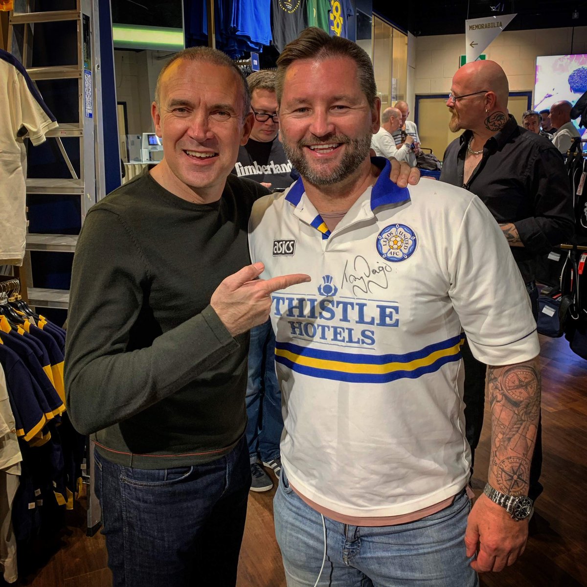 SveinPettersen's tweet photo. @lufcThommo @tonydorigo Yeah! And what a beauty #guafc https://t.co/MX6NPXBfAn