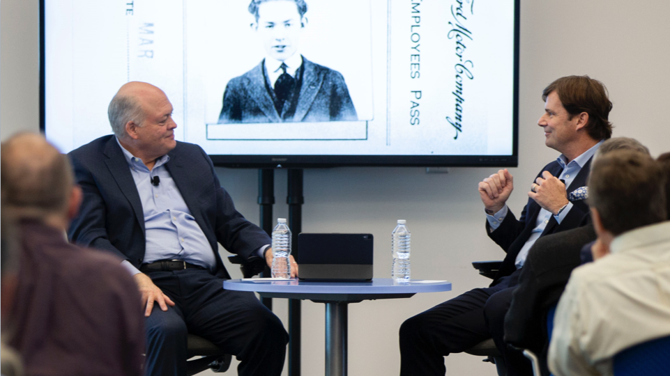 soloautos's tweet photo. Ford tendrá nuevo CEO, Jim Hackett se retira de la compañía 📰➡️ https://t.co/Quthxut348 @FordMX #CEO #JimHackett #Ford https://t.co/Go4c9At65g
