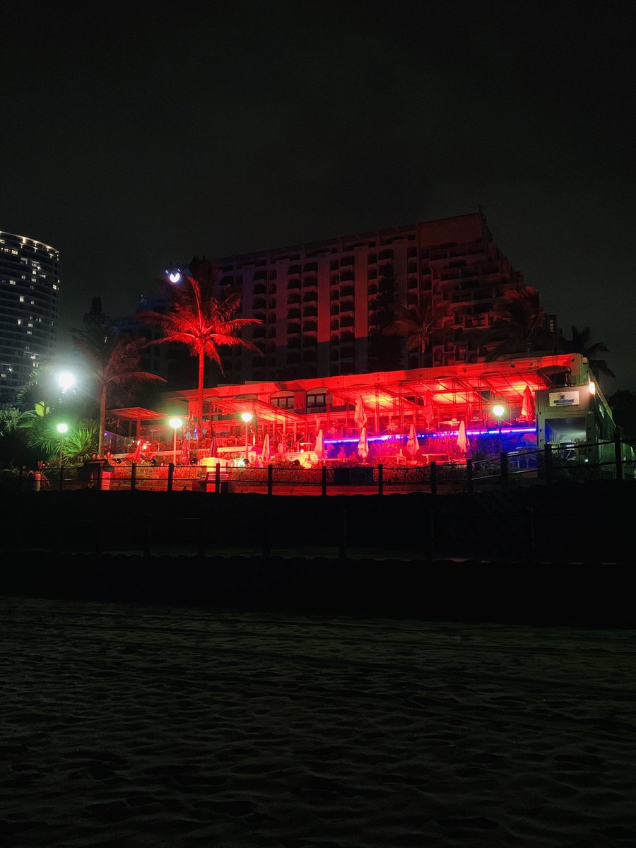 PRpro8's tweet photo. #LightSAred  #umhlangarocks https://t.co/mYqj5Zopze