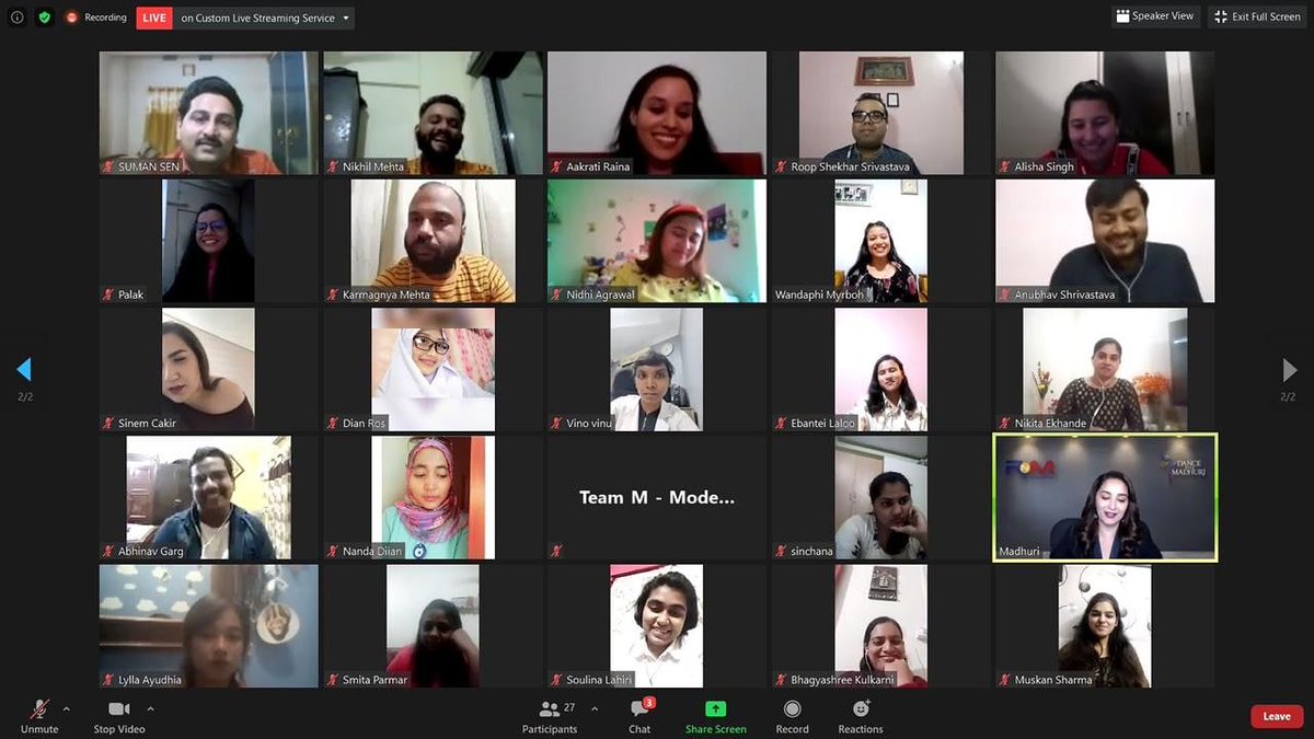 OffMdnFcId's tweet photo. Thank u so much @nitesh__shahani and Abhilash😍😍😍 sooooo happy !!!!!
#26yearsofHumAapkeHaiKoun #MadhuriDixit #zoommeeting #virtualfanmeeting https://t.co/9sxADq6L5D