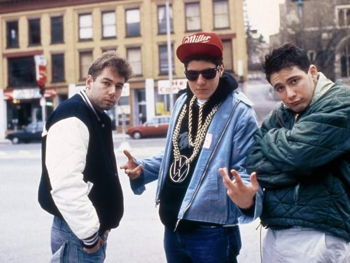  Happy Birthday to the late great MCA Adam Yauch. 