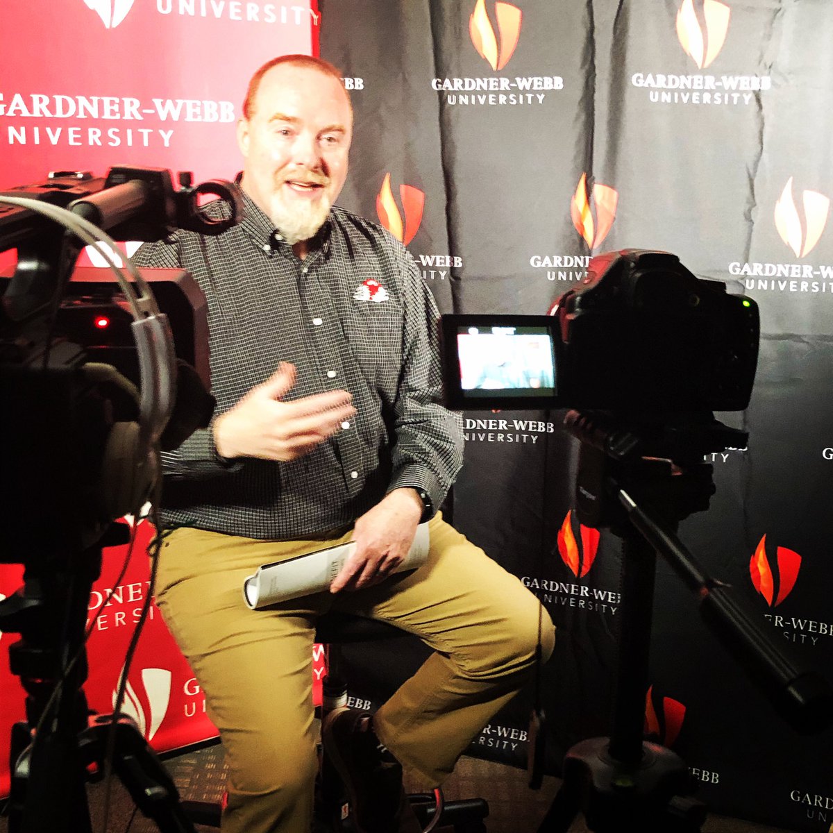 BulldogsDancin's tweet photo. Some behind-the-scenes action on the doc. Most of our interviews have been recorded via Zoom due to logistical constraints, but it’s nice to have the opportunity for an in-person interview, such as this one with @noeltmanning, Associate VP for Communications and Marketing at GWU. https://t.co/yecSitwSkp