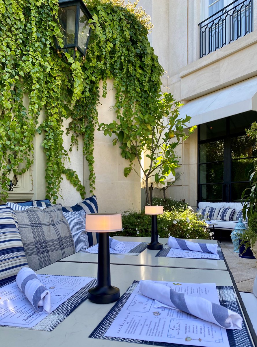Le Petit Belvedere, a California Brasserie is now accepting reservations for dinner Thursday through Saturday between 5-10pm. We've had an incredible response to our new menu, so if you'd like to join us this weekend, book now! 310-975-2736