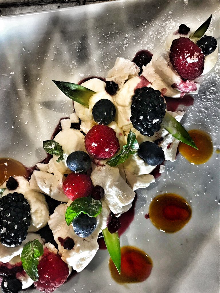 GuysEatingEst's tweet photo. Have a sweet tooth???? We have desserts to thrill you... Passion fruit cheesecake 🍰 with a difference, or try our ‘Guy’s Mess’ 🧁 or evening order a birthday Fantasia cake 🎂 @GTHamlet #happybirthday #chefvincenzo #guyseatingestablishment https://t.co/jfcNG10Wkr