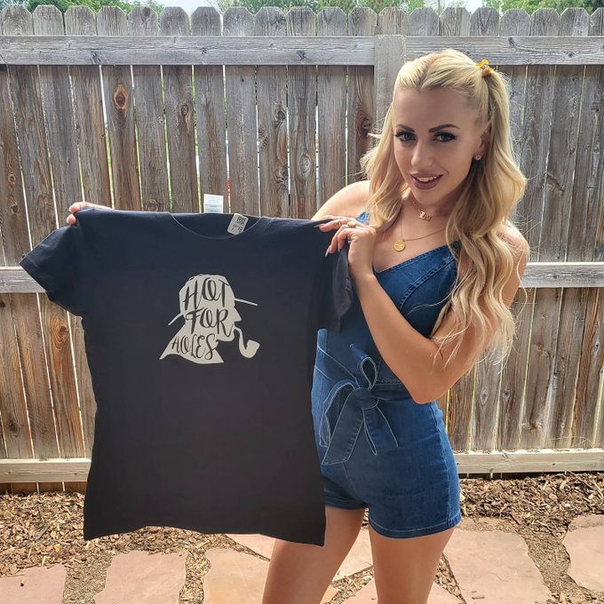Best t-shirt ever! Whatcha think @PaulHoles 😊😉😍 #hotforholes https://t.co/VupydjC05z<a class="tags" target="_blank" title="On Twitter" href="/?out=eyJ0eXAiOiJKV1QiLCJhbGciOiJIUzUxMiJ9.eyJpYXQiOjE3MjA1MTAxNTcsImlzcyI6InR3cG9ybnN0YXJzLmNvbSIsIm5iZiI6MTcyMDUxMDE1NywiZXhwIjoxNzUyMDQ2MTU3LCJyZWRpcmVjdF91cmwiOiJodHRwczovL3R3aXR0ZXIuY29tL1BhdWxIb2xlcyJ9.xZFeUZAffQOkJp5h_Rm40BoYa6fQ452WJNv3oZsBIGZUJl_gTqCftyfmE3QI4r05OBhRI7jaGPxAqqUAc5kB-g">@PaulHoles</a><a href="/tag/hotforholes"class="tags">#hotforholes</a>