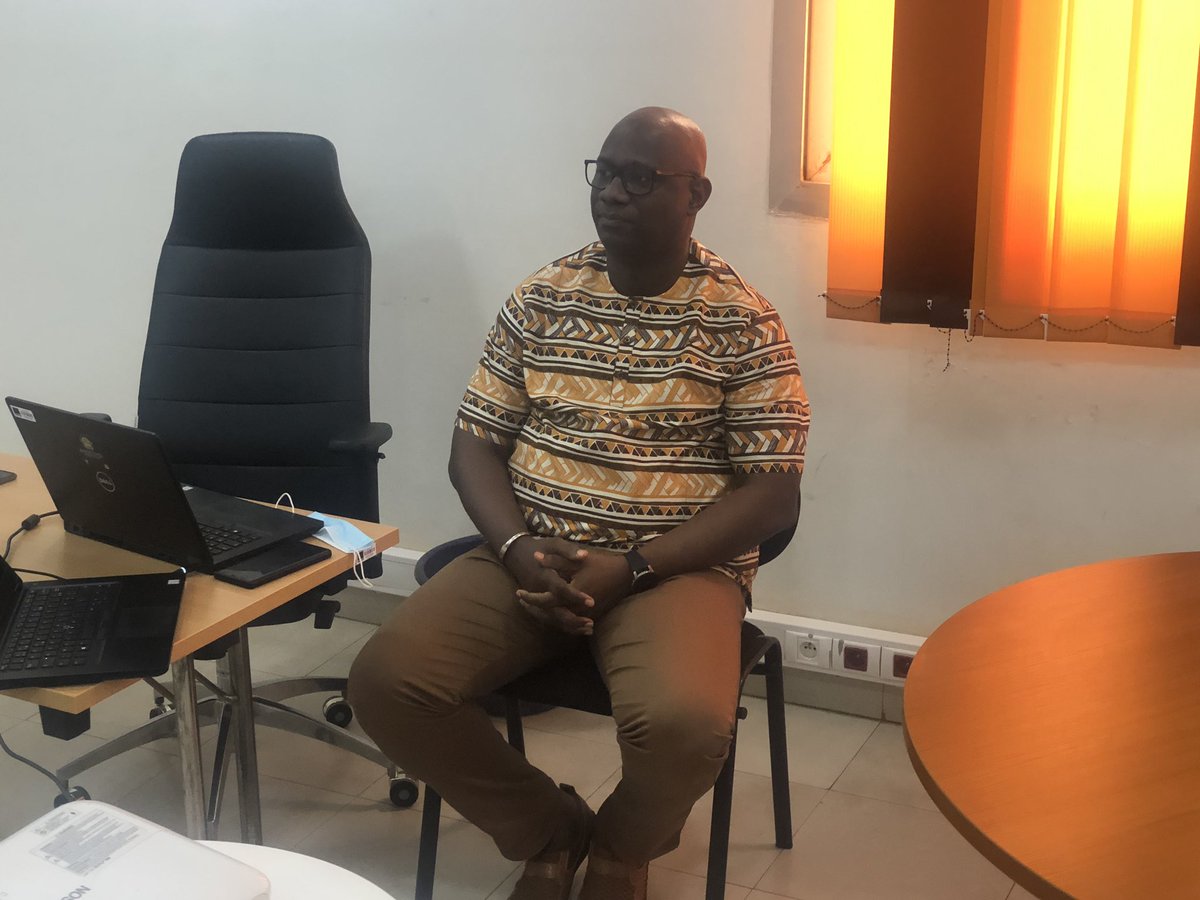 createam2015's tweet photo. Séance d’orientation des @startupers de l’écosystème malien sur les offres de @Orangefabmali dans les locaux de @Orange_Mali https://t.co/gGZMlntMie